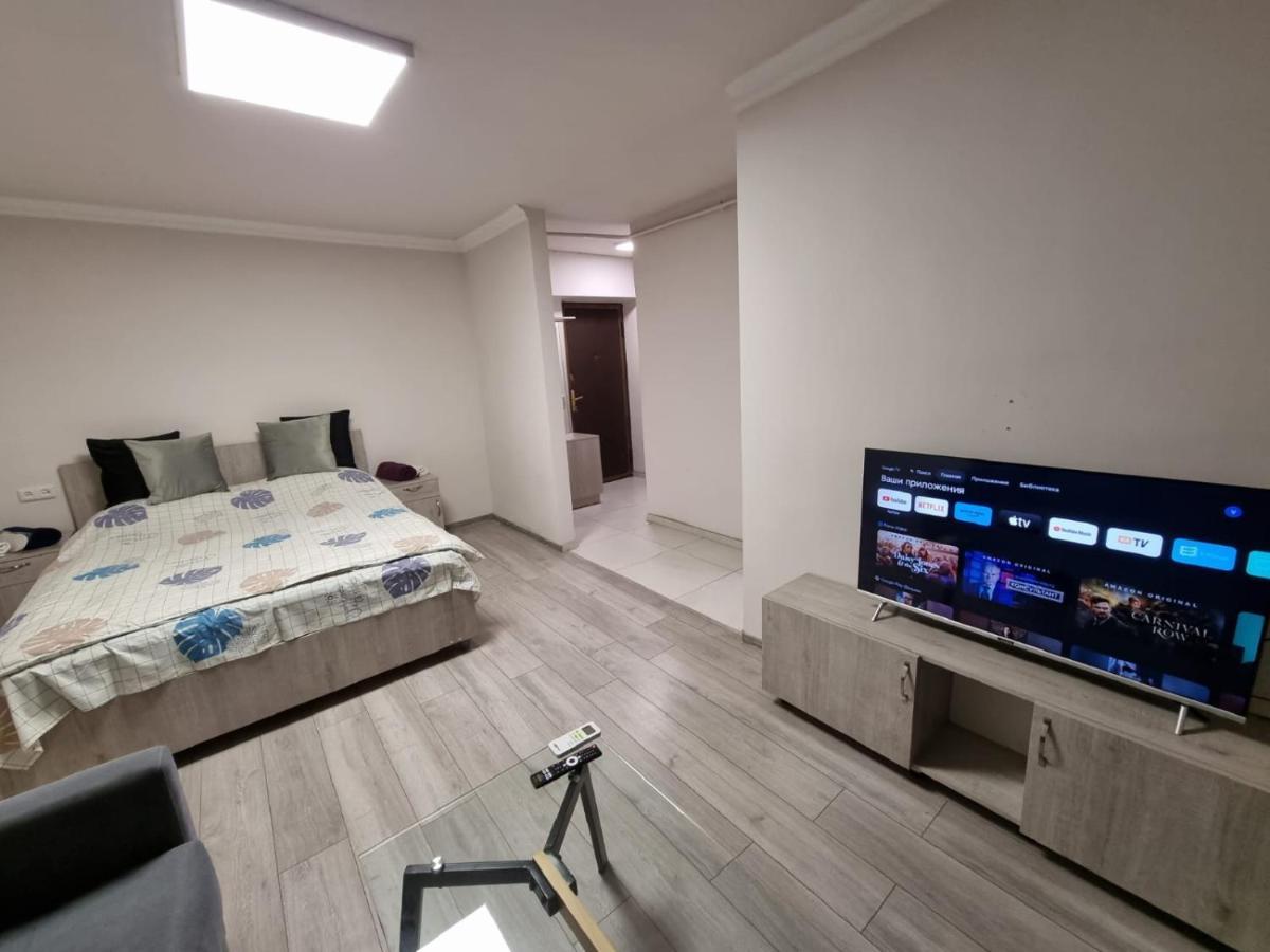 Vagashyan 18 Apartment เยเรวาน ภายนอก รูปภาพ